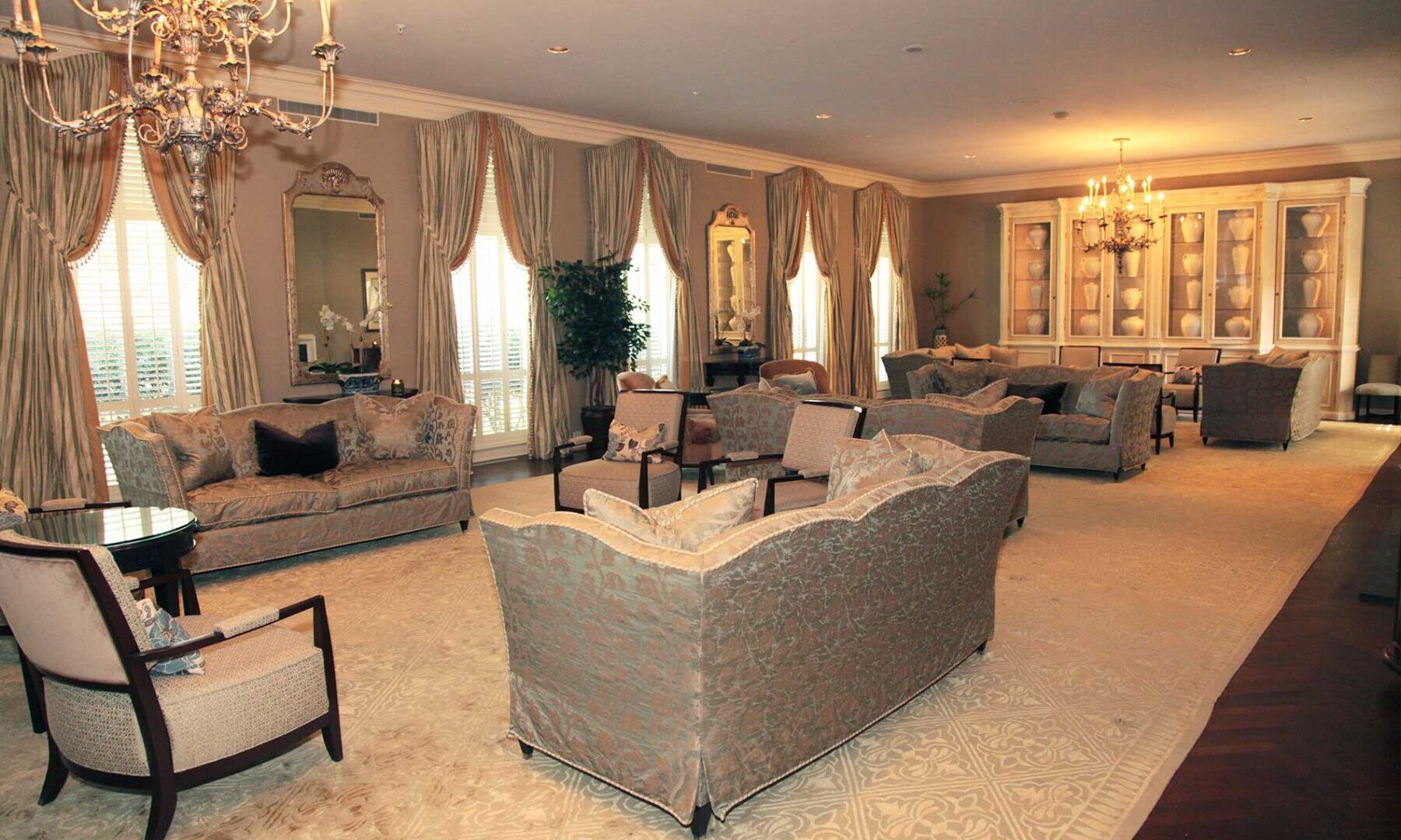 Group therapy room at Greenhouse Treatment Center in Grand Prairie, Texas
