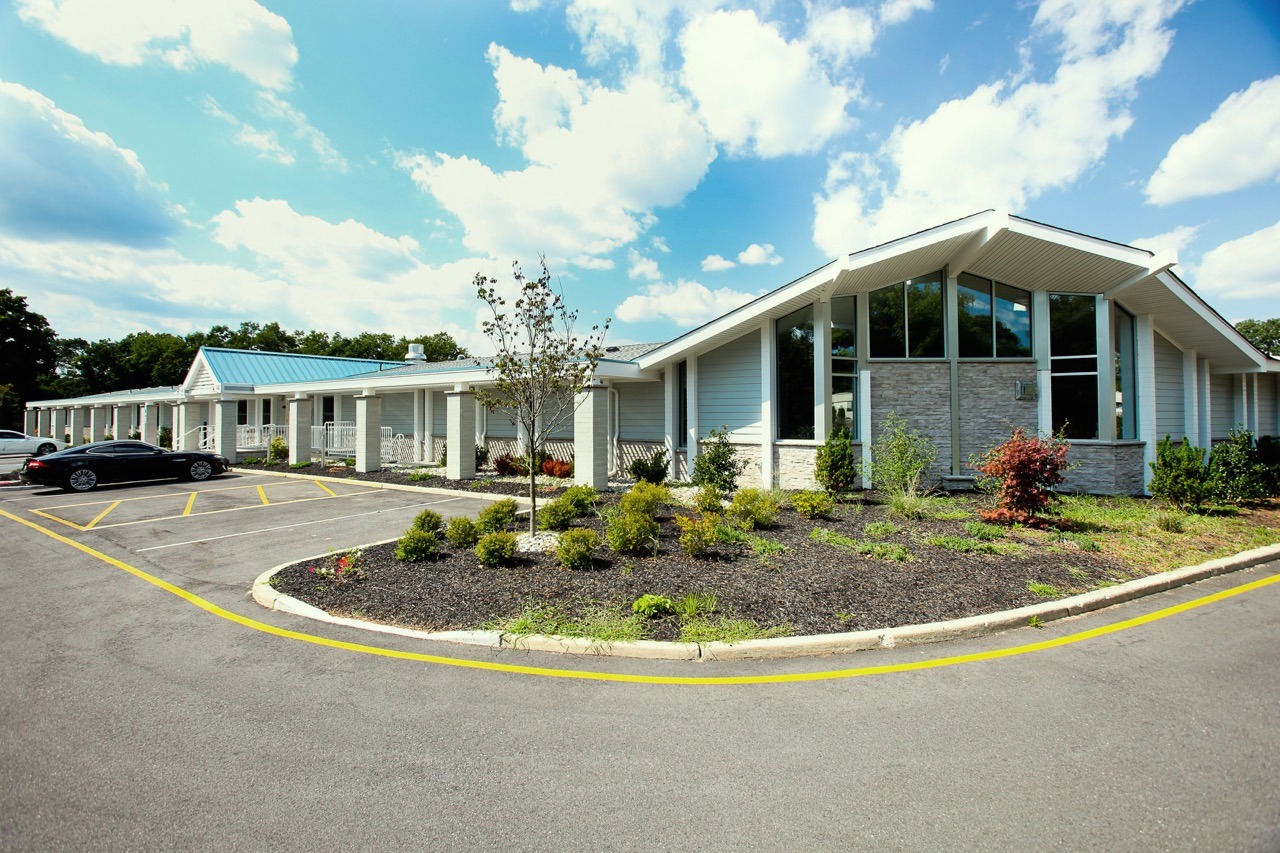 Exterior of Sunrise Detox's Toms River treatment center in New Jersey