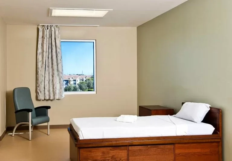 Treatment setting at Park Royal Hospital in Fort Myers, Florida