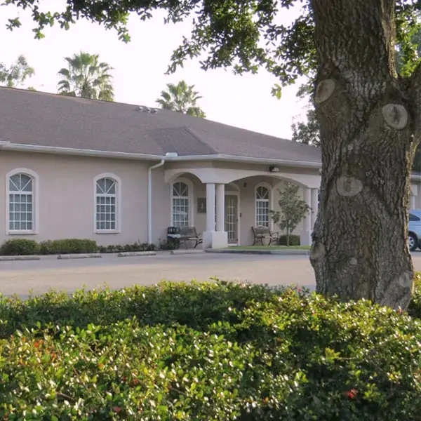 Exterior of the Turning Point of Tampa residential treatment campus