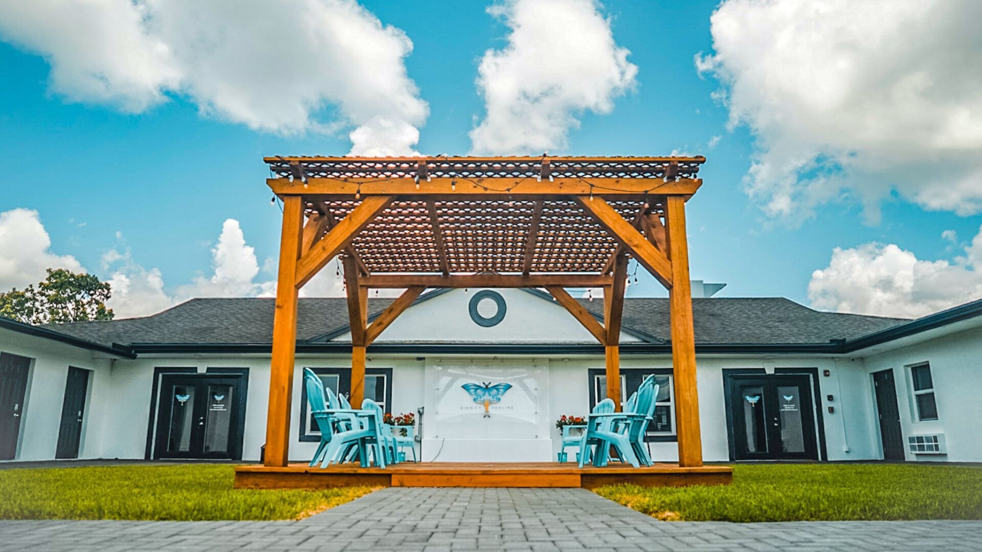 Dignity Healing treatment center entrance