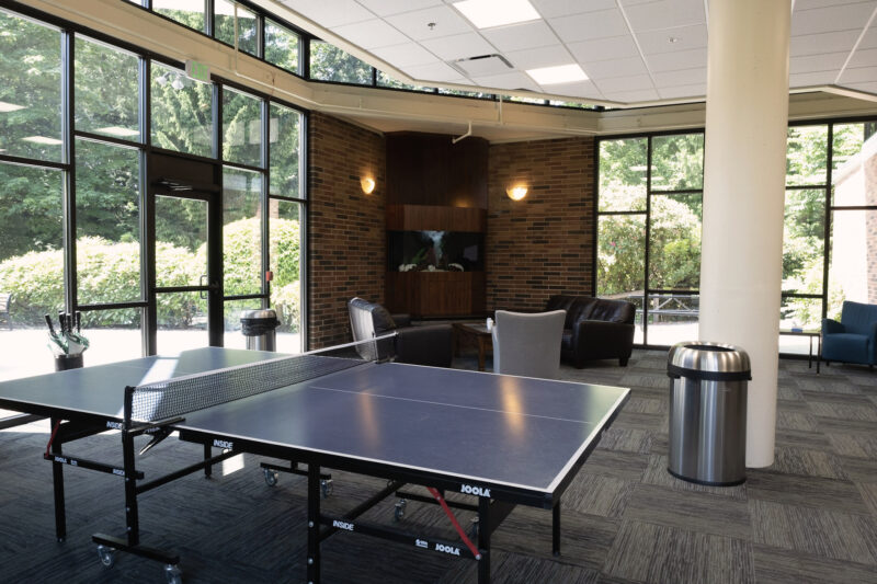 Gathering room at Lakeside-Milam's Kirkland inpatient campus