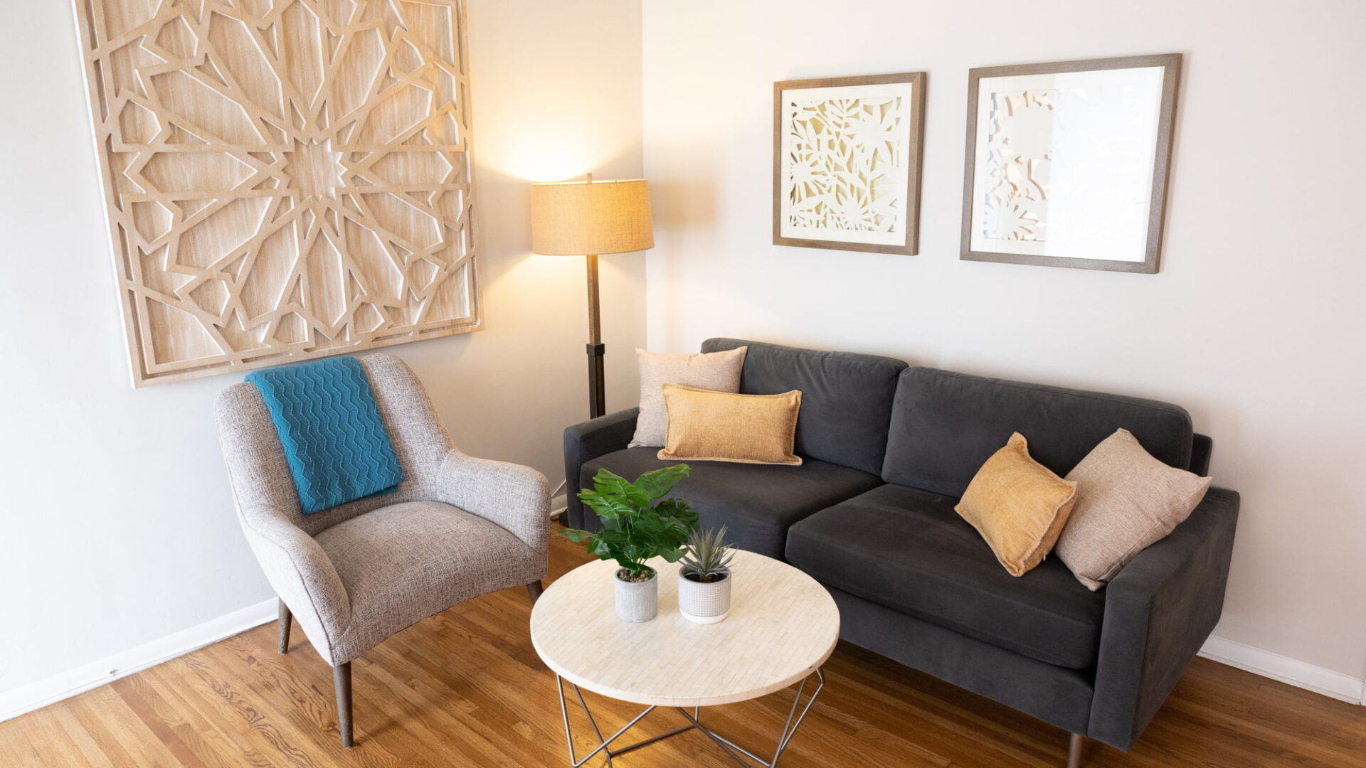 Sitting area at Clearview Treatment Programs in Venice, California