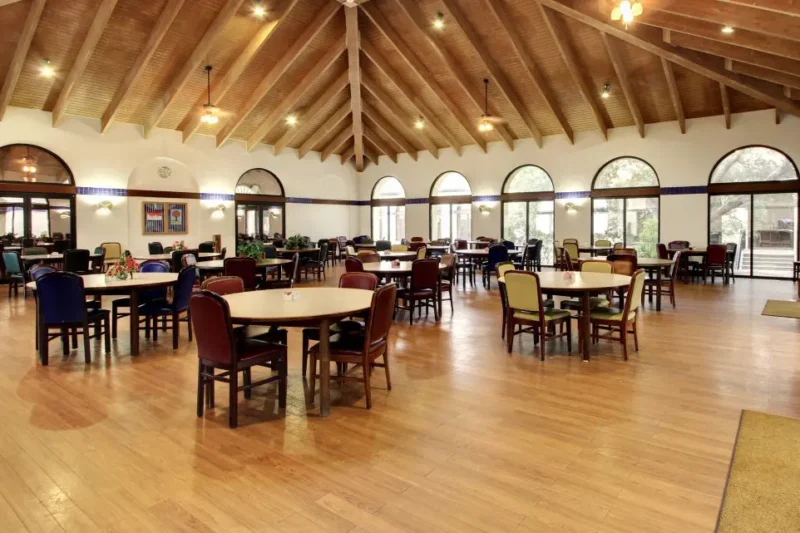 Dining room at Laurel Ridge Treatment Center in San Antonio, Texas