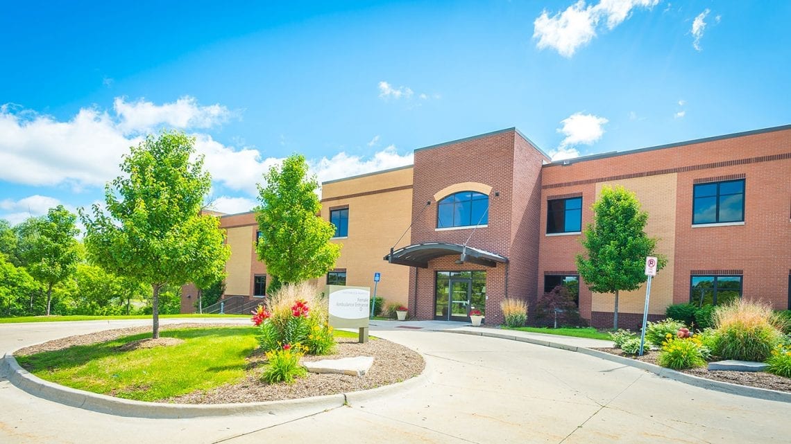 Havenwyck Hospital main entrance in Auburn Hills, Michigan