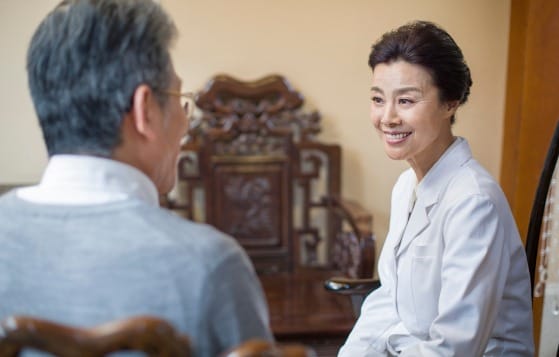 Promises Healthcare psychiatry team at its Singapore outpatient clinic
