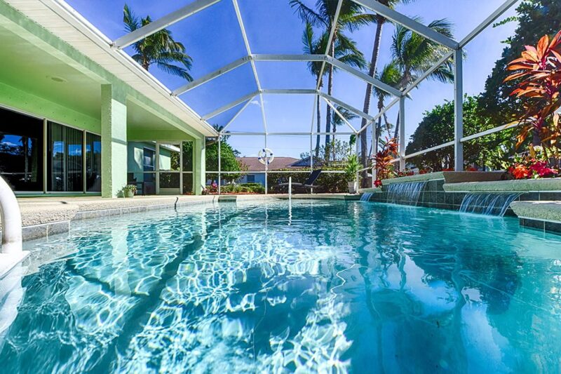 Swimming pool at the WhiteSands Treatment Fort Myers campus