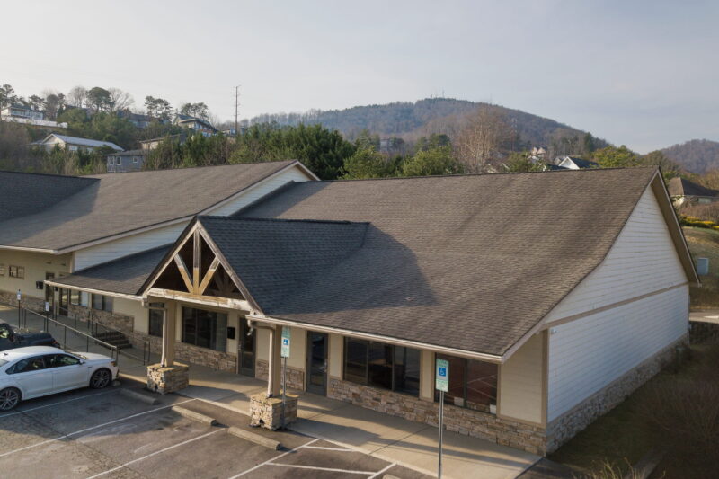 Exterior of Crest View Recovery Center’s Asheville treatment facility