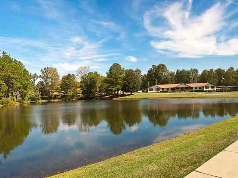 Mirror Lake Recovery Center campus and lake in Burns, Tennessee
