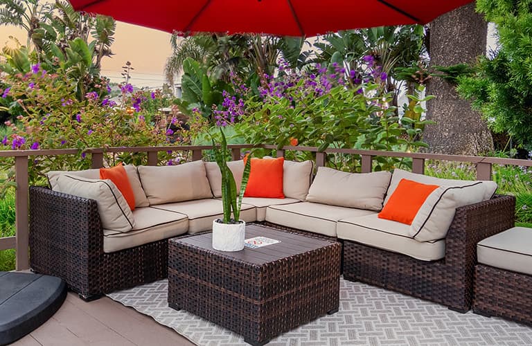 Landscaped outdoor lounge at Passages Ventura in Port Hueneme, California