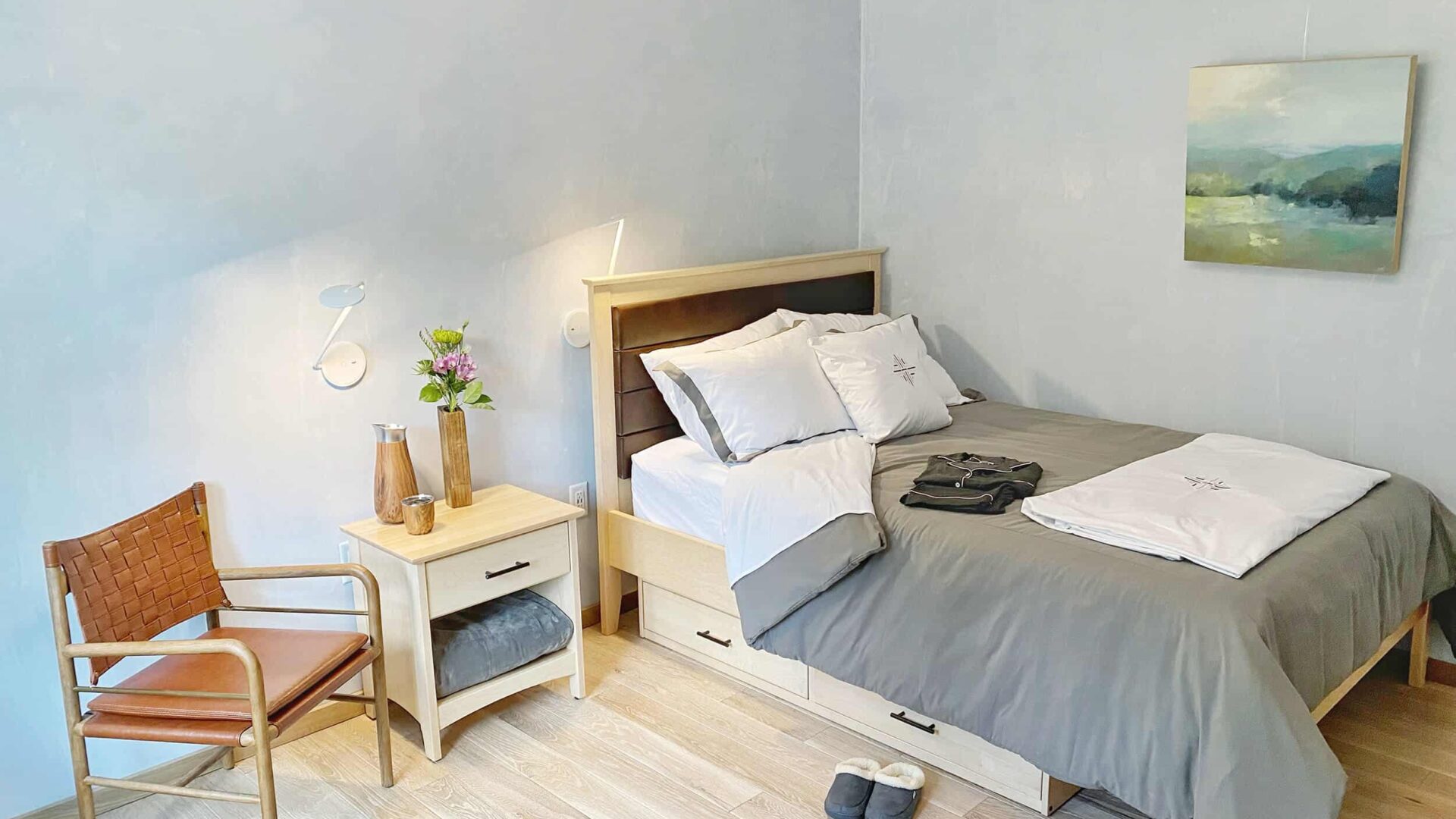 Residential bedroom at Sana at Stowe in Vermont