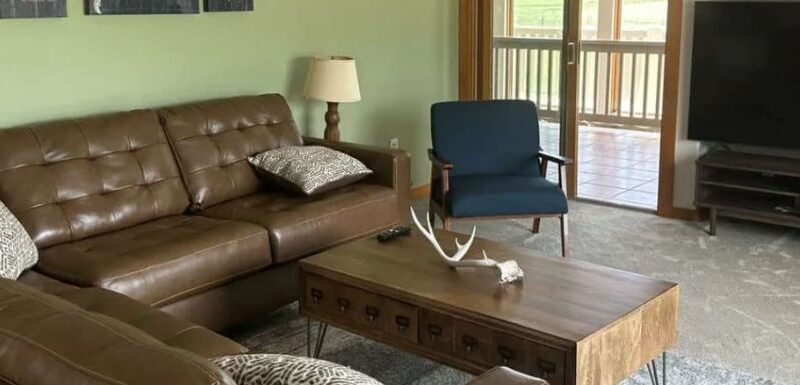 Living room at Flatirons Recovery Ranch near Boulder, Colorado