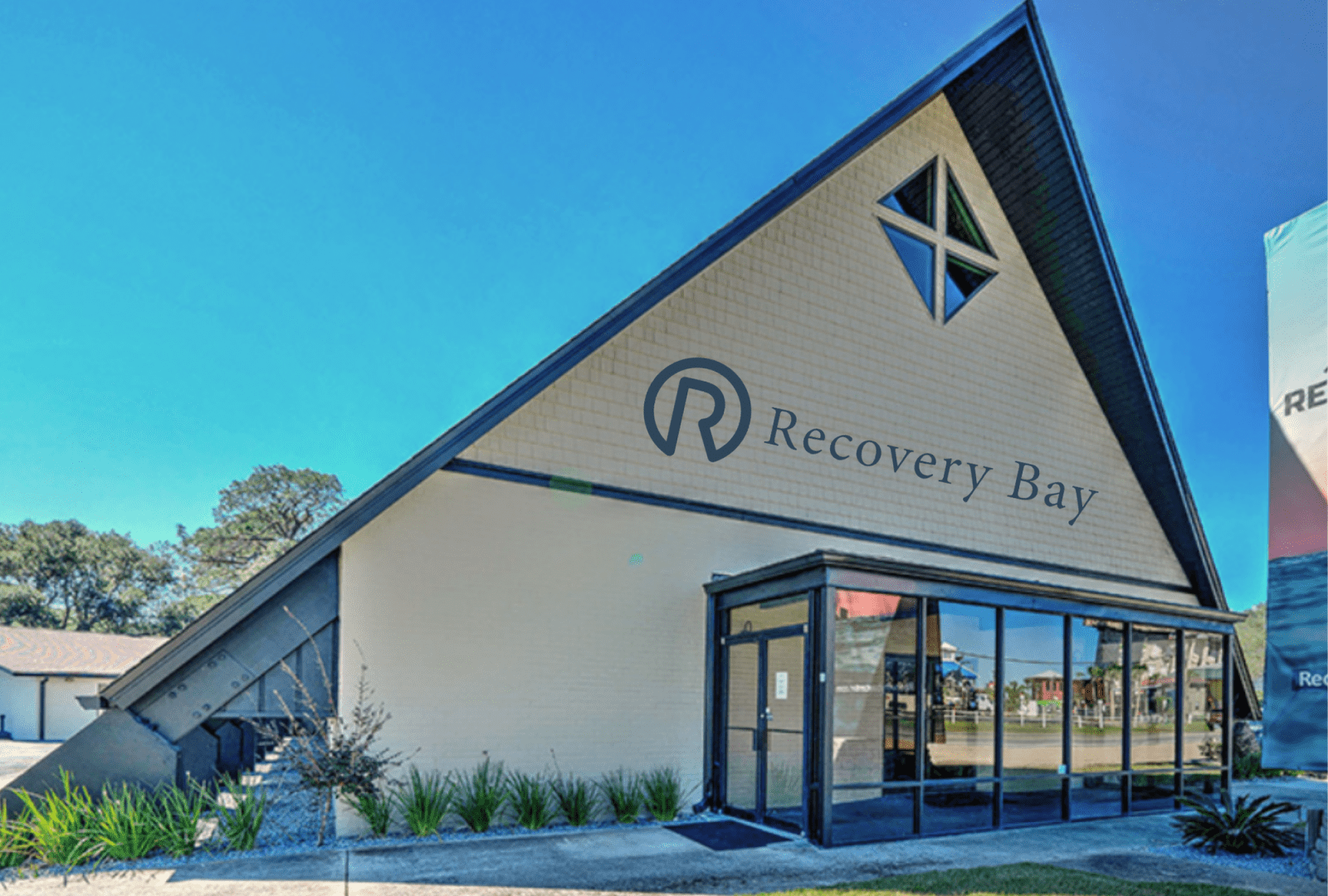 Recovery Bay Center exterior and entrance in Panama City Beach, Florida