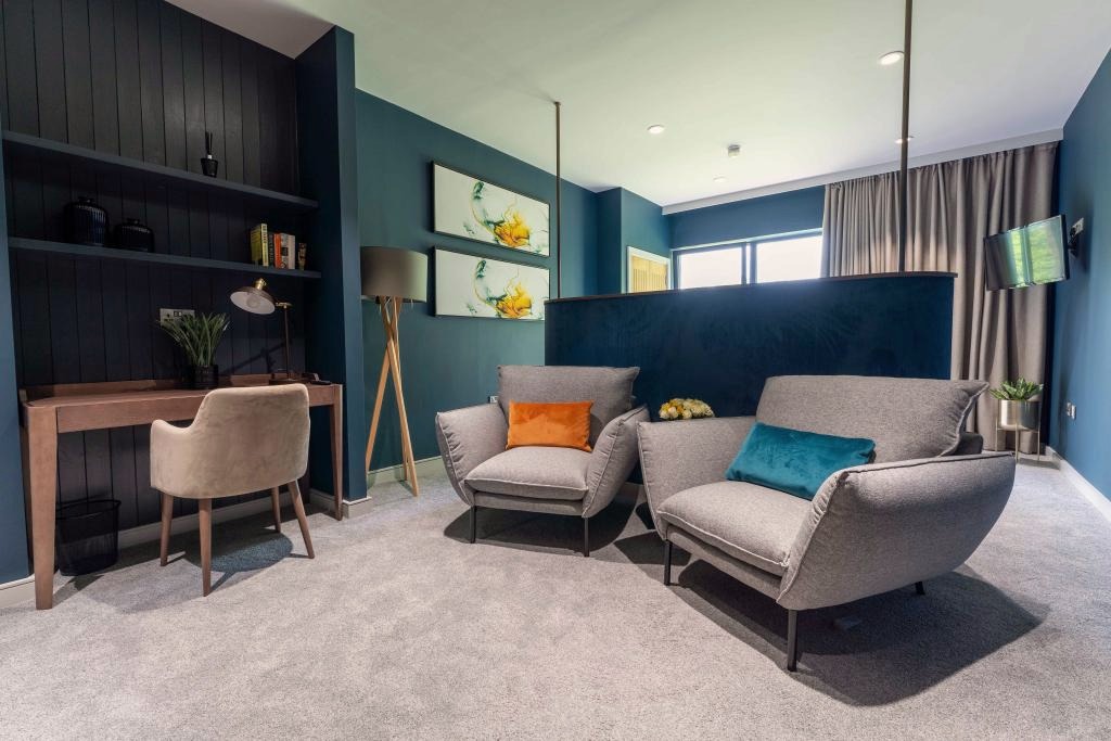 Deluxe bedroom at Delamere Rehab in Cheshire