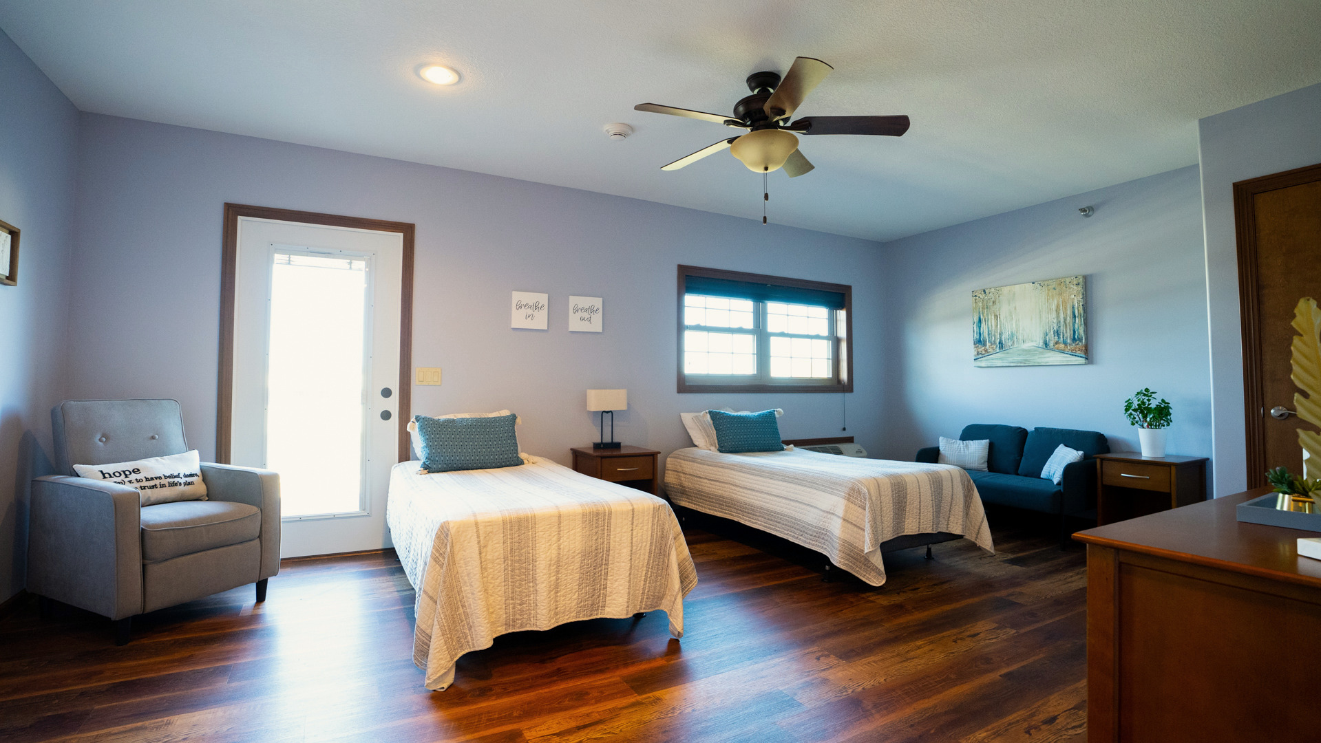 Semi-private bedroom at Findlay Recovery Center in Findlay, Ohio