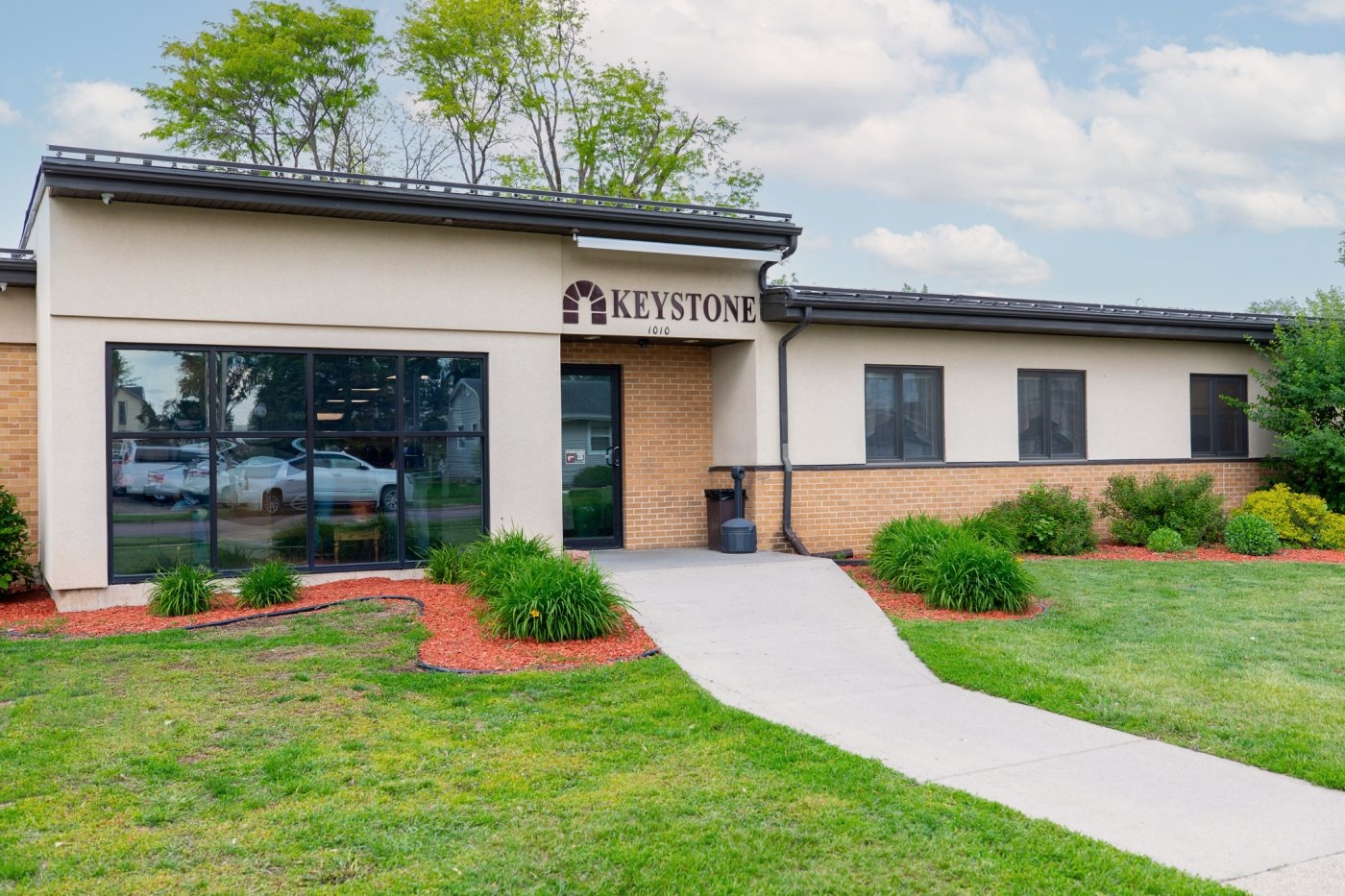 Main entrance at Keystone Treatment Center in Canton, South Dakota