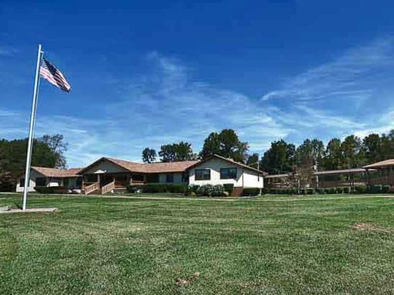 Mirror Lake Recovery Center main campus and flagpole