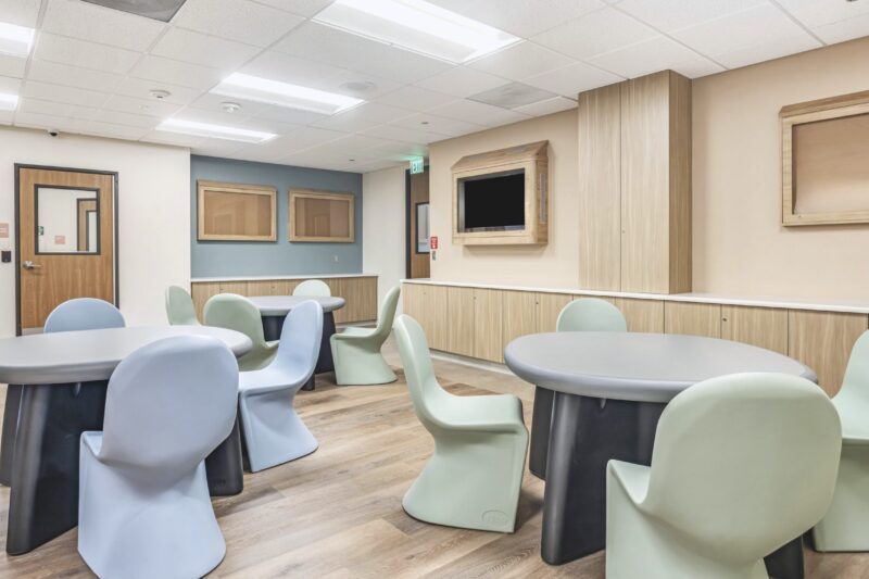 Common dining area at Ocean View Psychiatric Health Facility in Long Beach