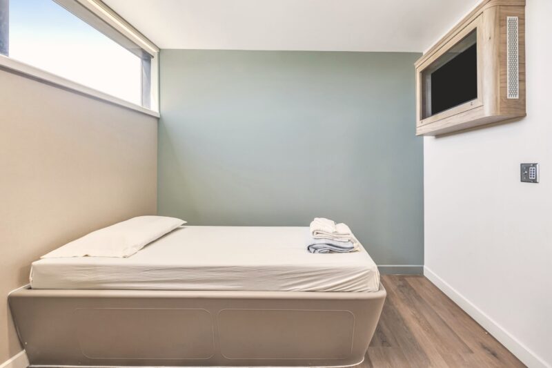 Private patient room at Ocean View Psychiatric Health Facility in Long Beach