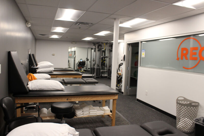 Physical therapy treatment room at Recovia Mesa Baywood in Mesa, Arizona