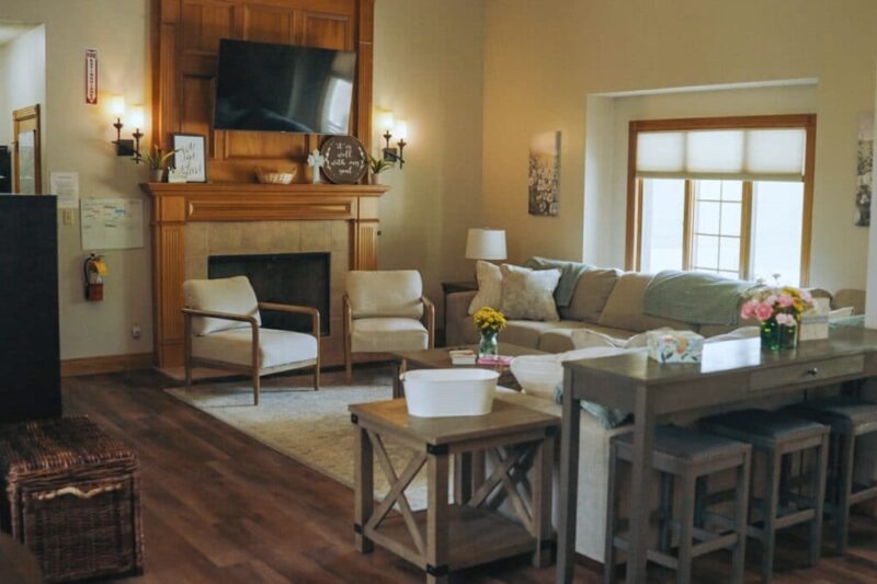 Residential living room at Selah House in Anderson, Indiana