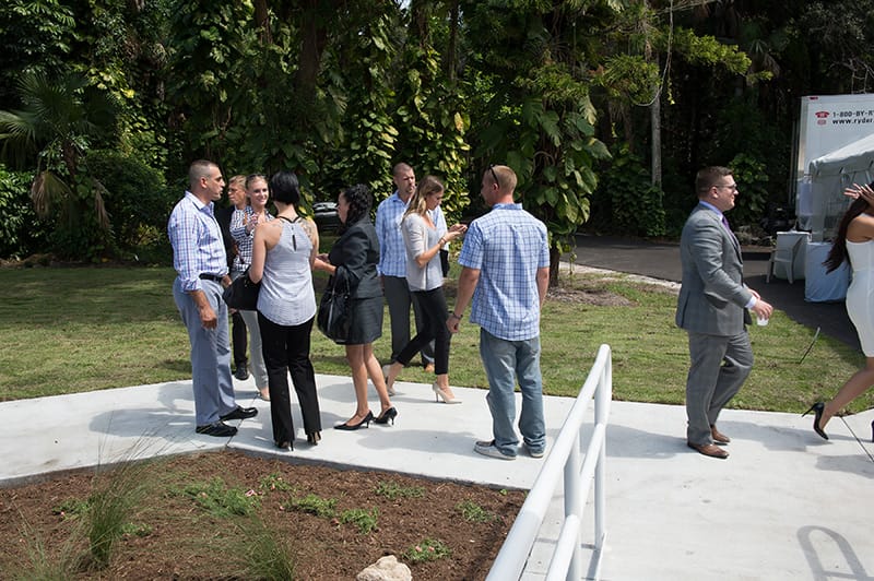 Outdoor grounds at Serenity House Detox & Recovery in Jupiter, Florida