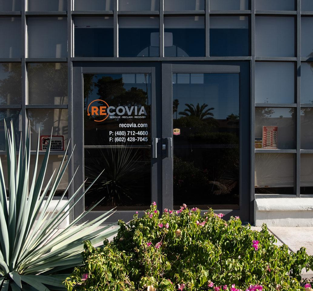 Exterior of the Recovia Tempe outpatient clinic at 1910 East Southern Avenue in Tempe, Arizona