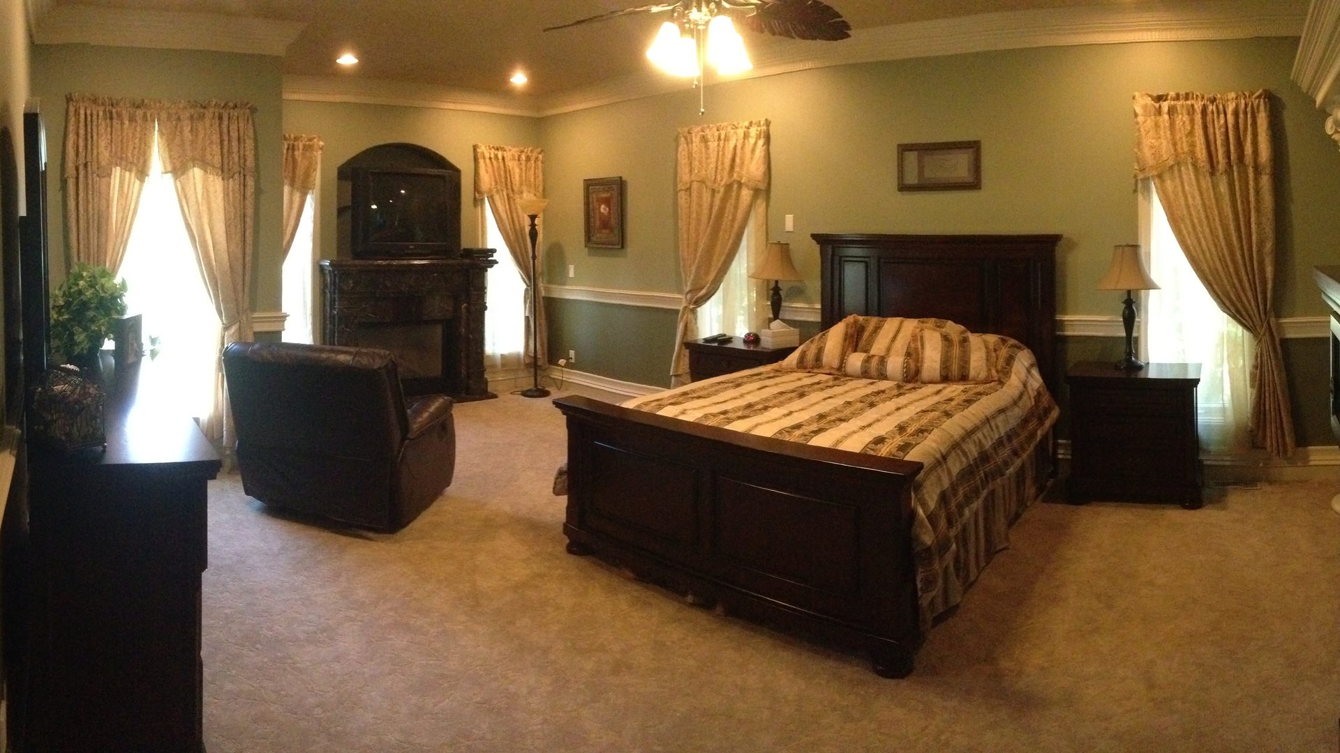 Bedroom at Valiant Recovery’s Kelowna residence.