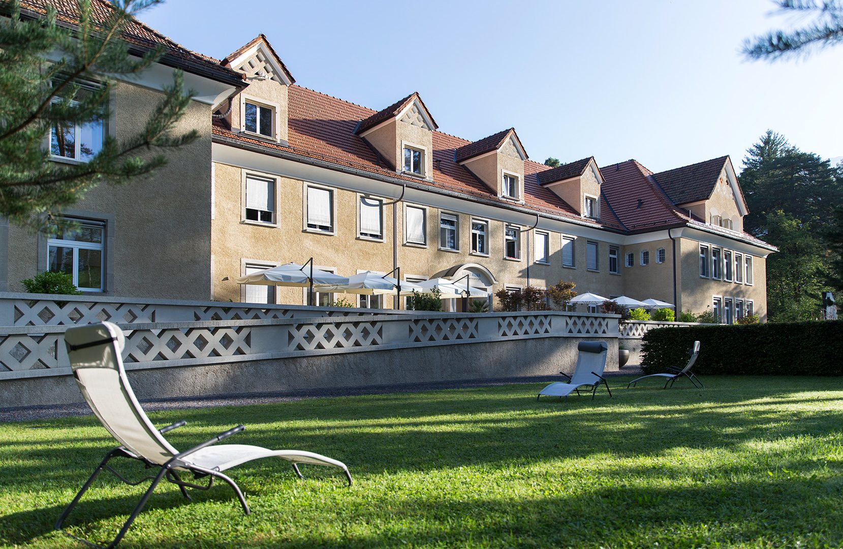 MENTALVA clinic building and garden terrace